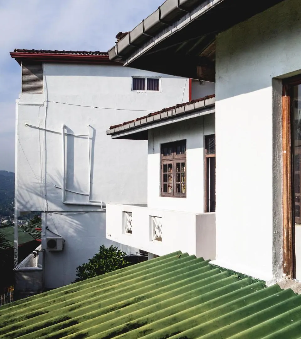 Проживание в семье Holiday Stay Inn Kandy